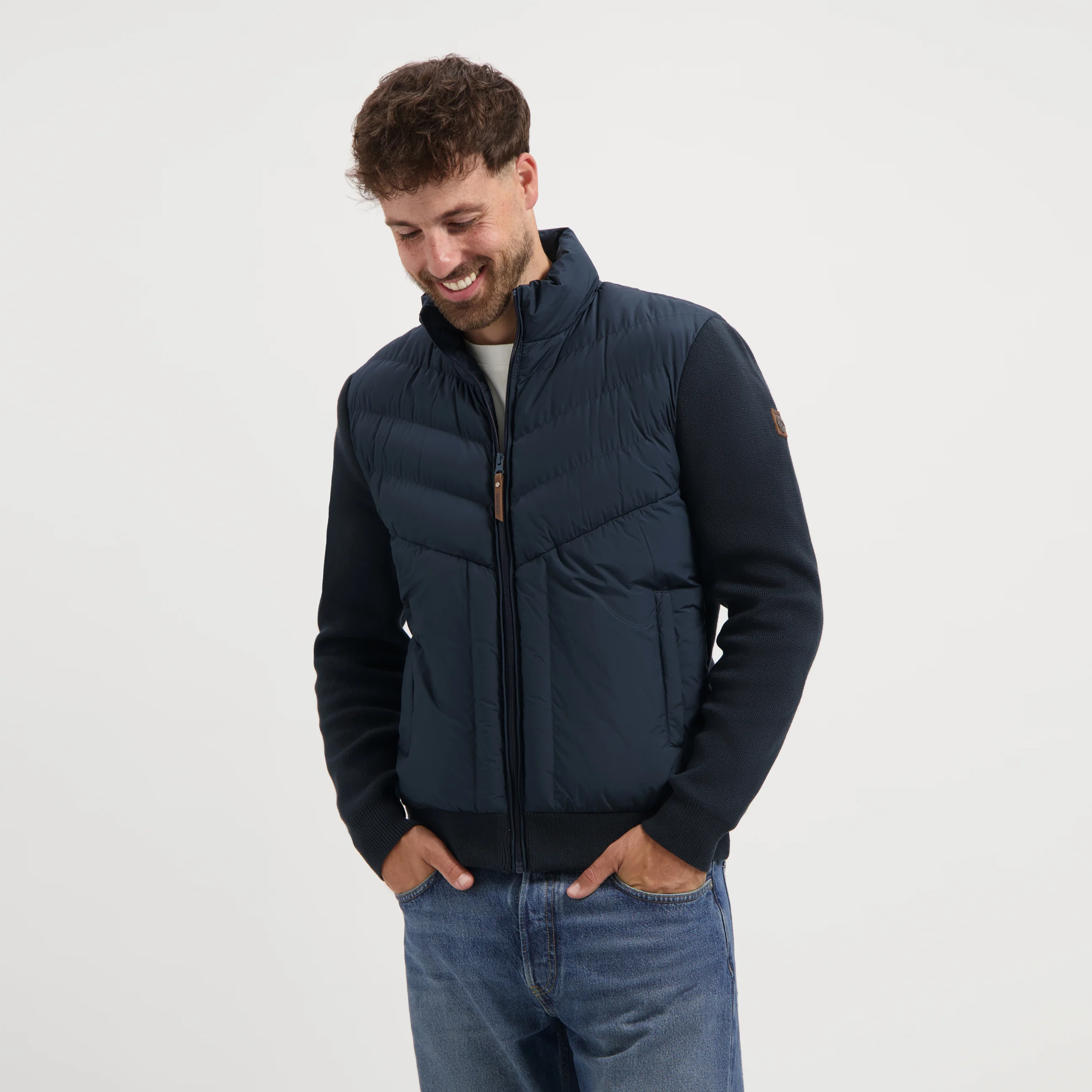 Damian Navy - Image 2