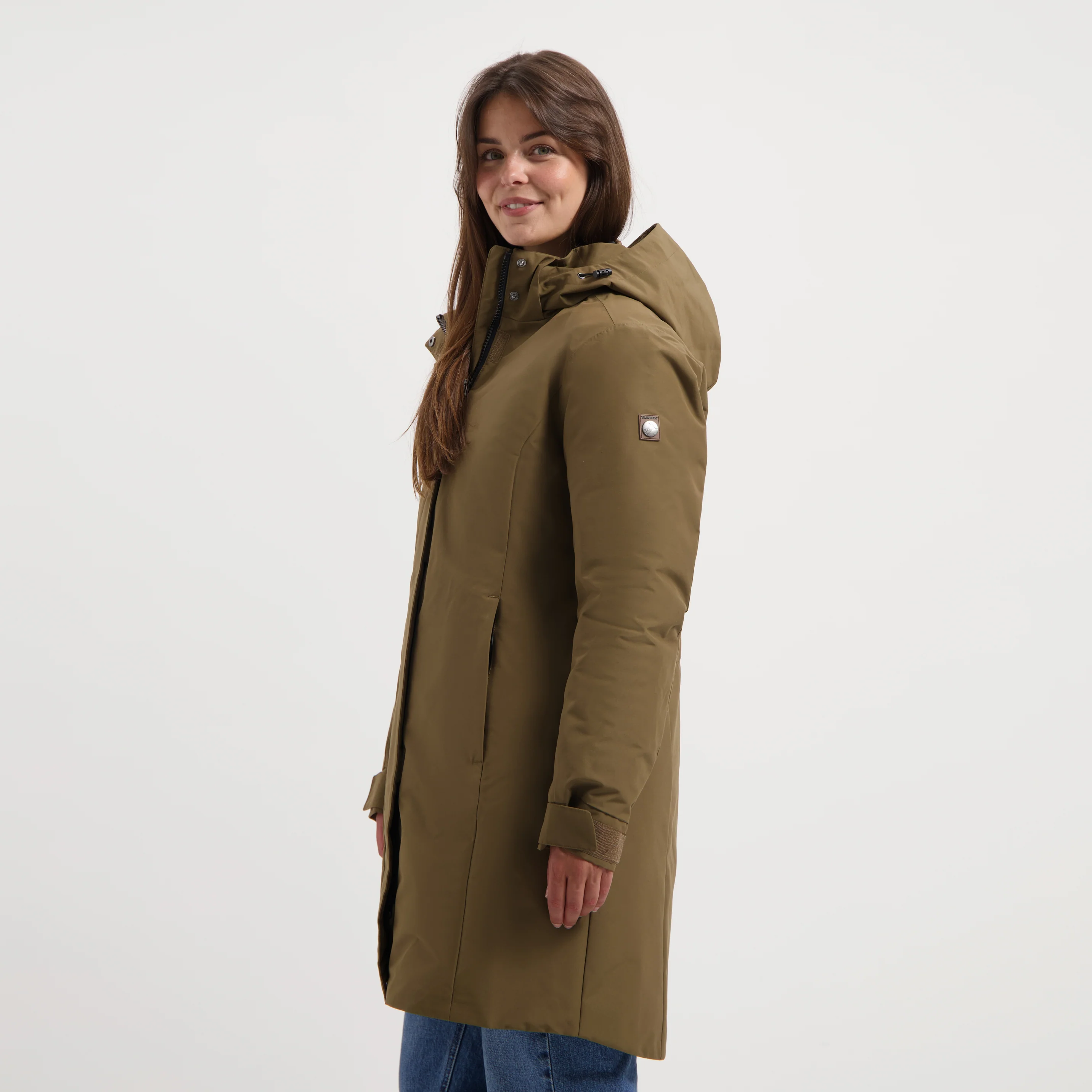 Ginser Brown - Image 3