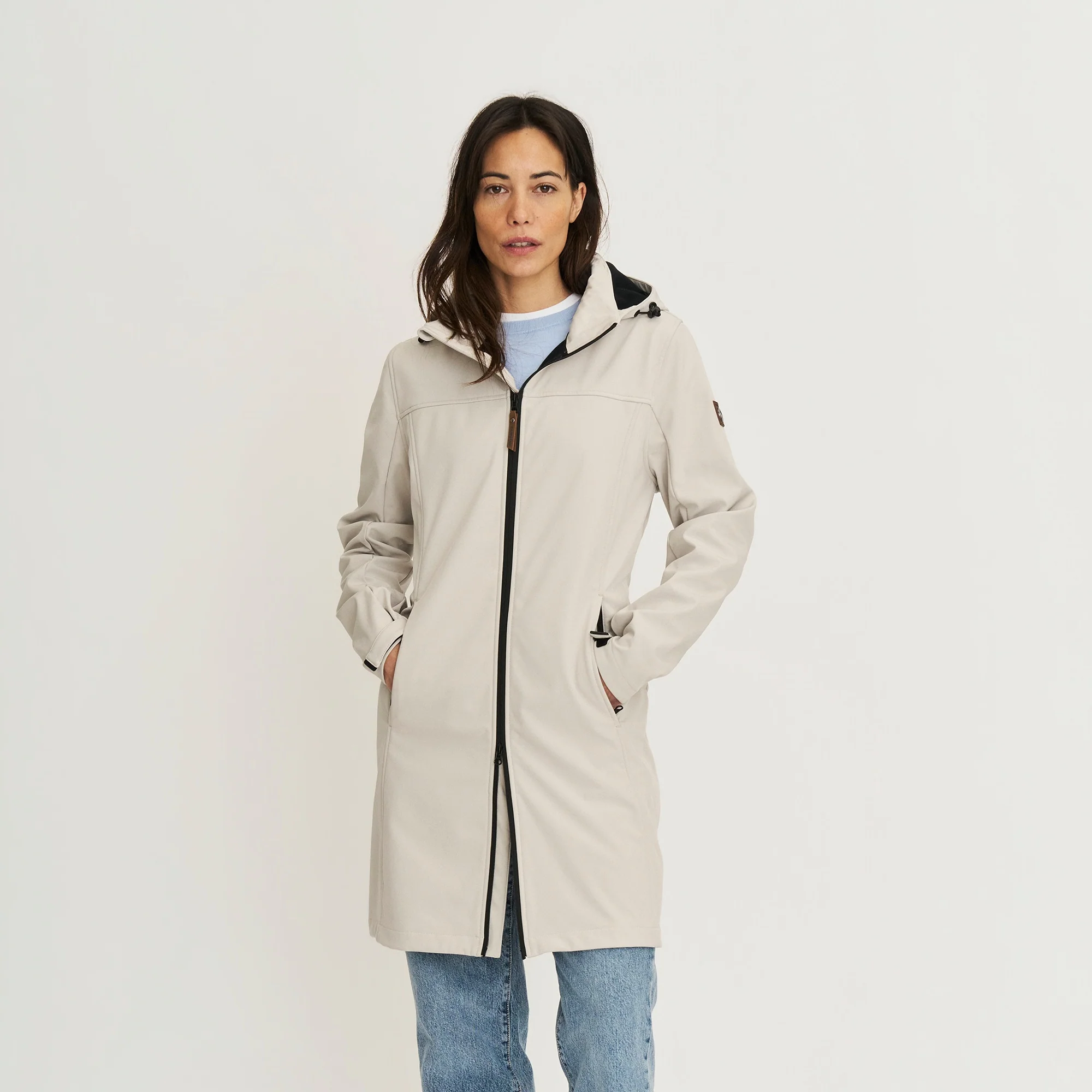 Marja Women - Softshell jacket - Waterproof - Sand - Image 2