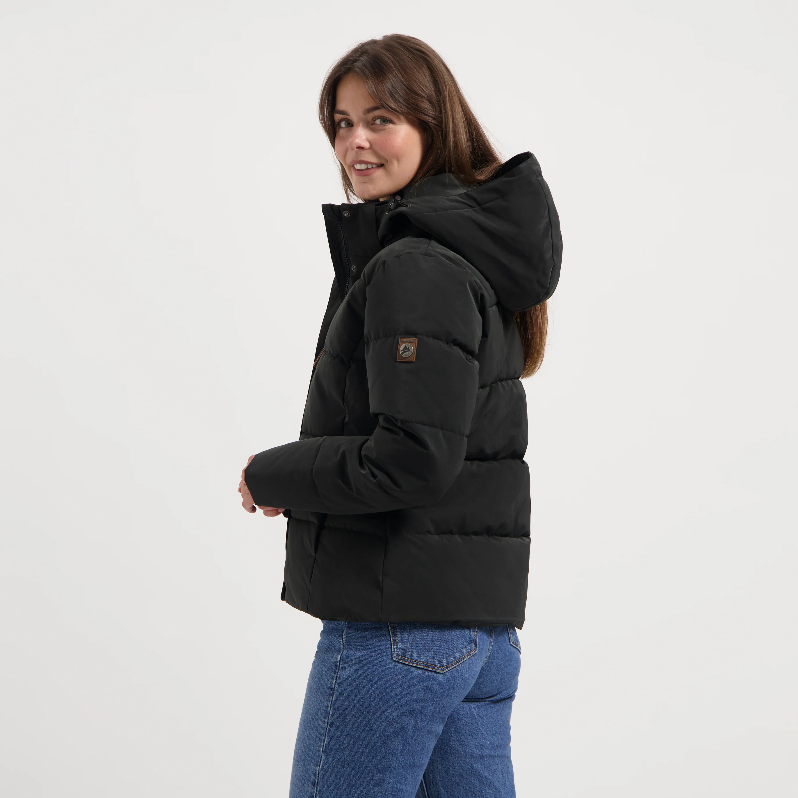 Norra Black - Image 3